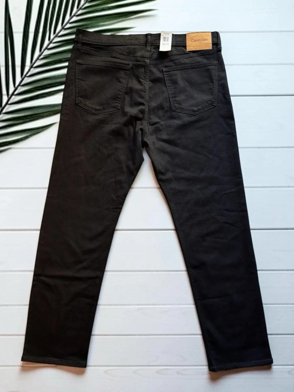 Calvin Klein Jeans Slim Straight Fit Black Jeans NWT Men’s 38x32